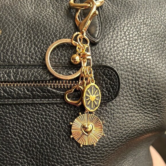 New HEARTS and HEARTS Bag Charm Gold Tone 💕 - Picture 5 of 7